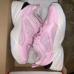 NIKE M2K TEKNO